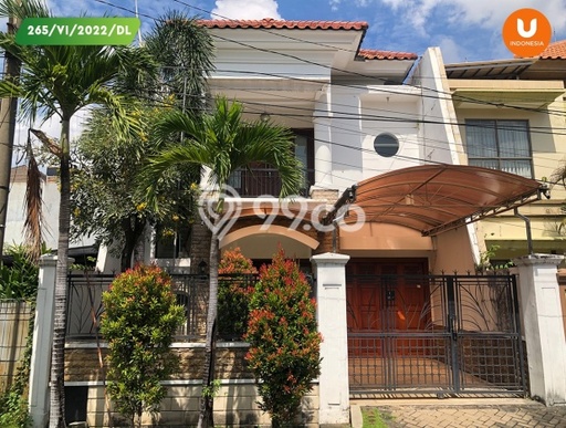 Lokasi terbaik! Rumah siap pakai dikontrakkan di Wonocolo LB 300m2