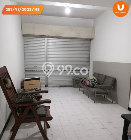 For Sale Rumah 4 Kamar Lokasi Ideal Bagus dan Strategis di Sukolilo