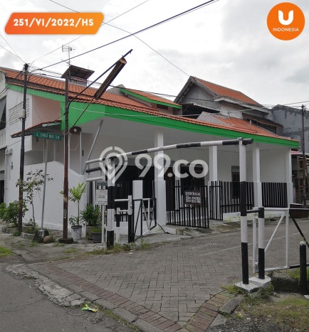 For Sale Rumah 4 Kamar Lokasi Ideal Bagus dan Strategis di Sukolilo